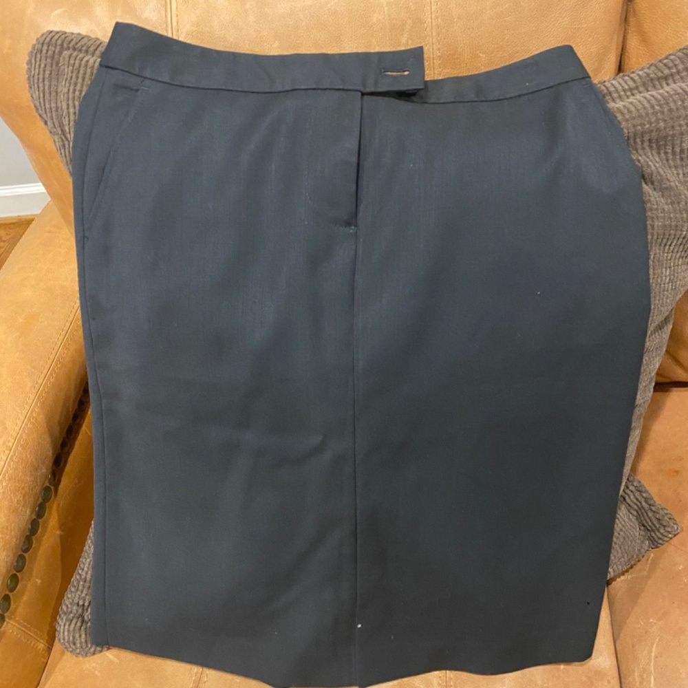 J Crew - Picture 2 of 3